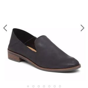 Lucky Brand Cahill leather Flat size 8 Preowned
